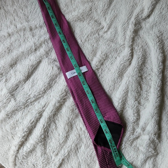 Calvin Klein Pink Pin Stripe Tie - Picture 8 of 8